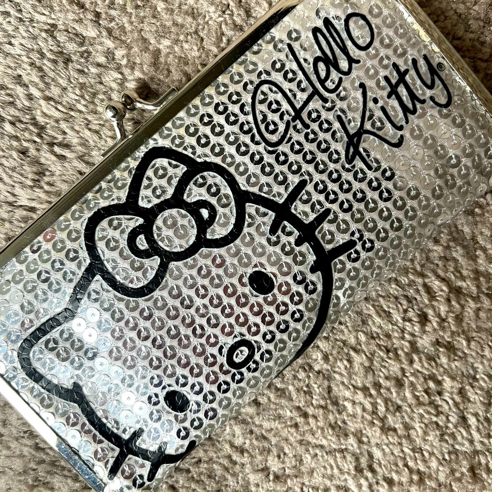 Hello Kitty Wallet